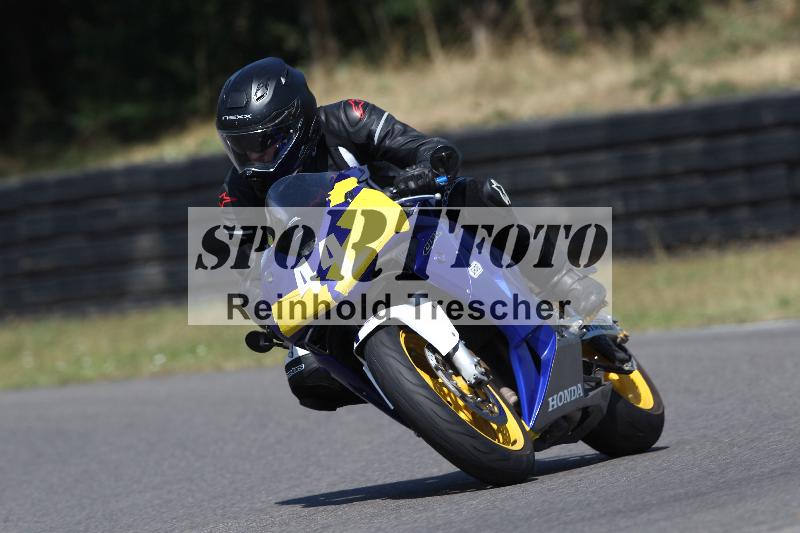 Archiv-2022/40 18.07.2022 Plüss Moto Sport ADR/Einsteiger/44